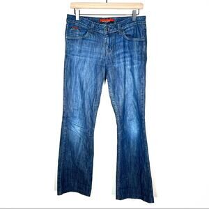 City of Others medium wash mid rise boot cut leg jeans size 30 B162